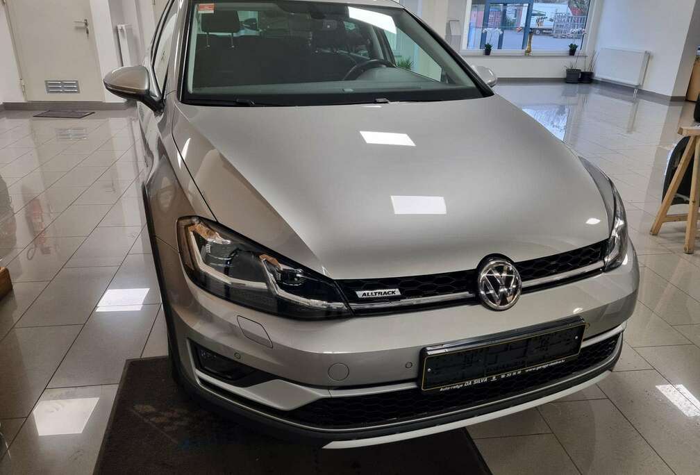 Volkswagen Golf SW 2.0 SCR TDi BMT DSG (EU6.2)