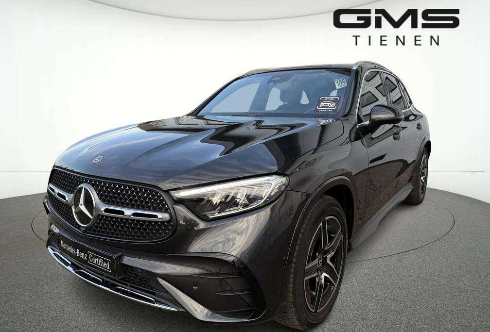 Mercedes-Benz 4MATIC AMG Line