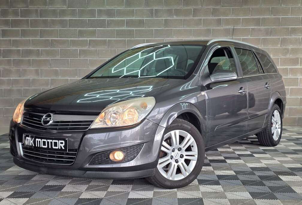 Opel 1.7 DIESEL 110CV - 1ER MAIN - CRUISE - CLIM