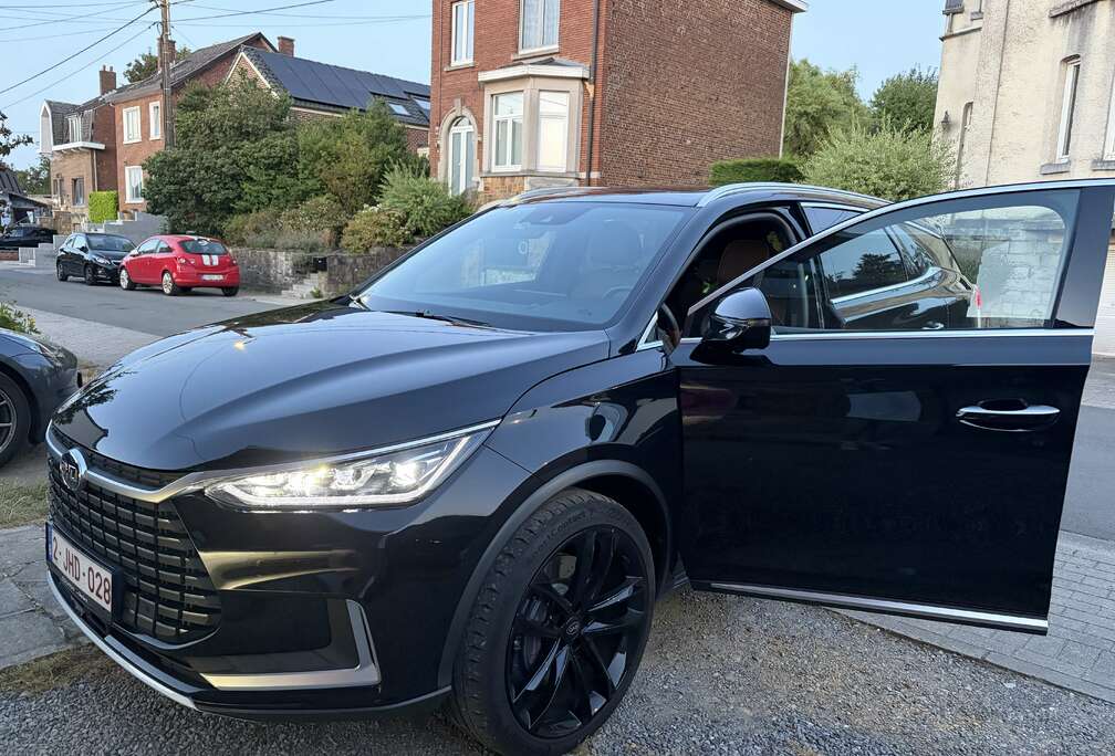 BYD 86.4 kWh Premium
