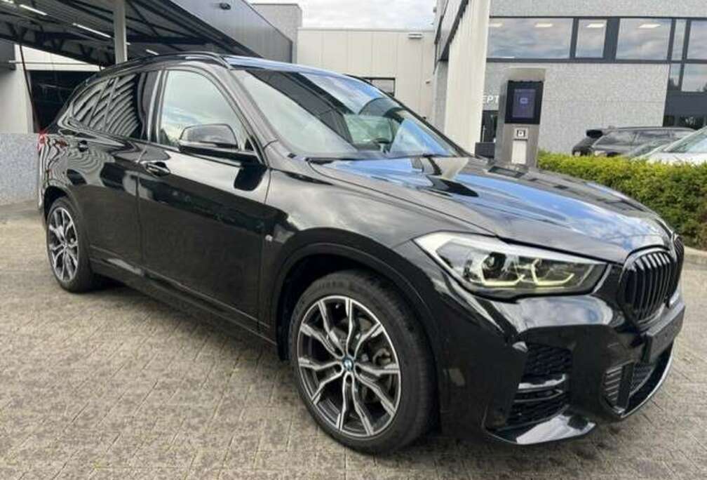 BMW Xdrive25e M-Pack 220pk  Pano/Hud/Camera
