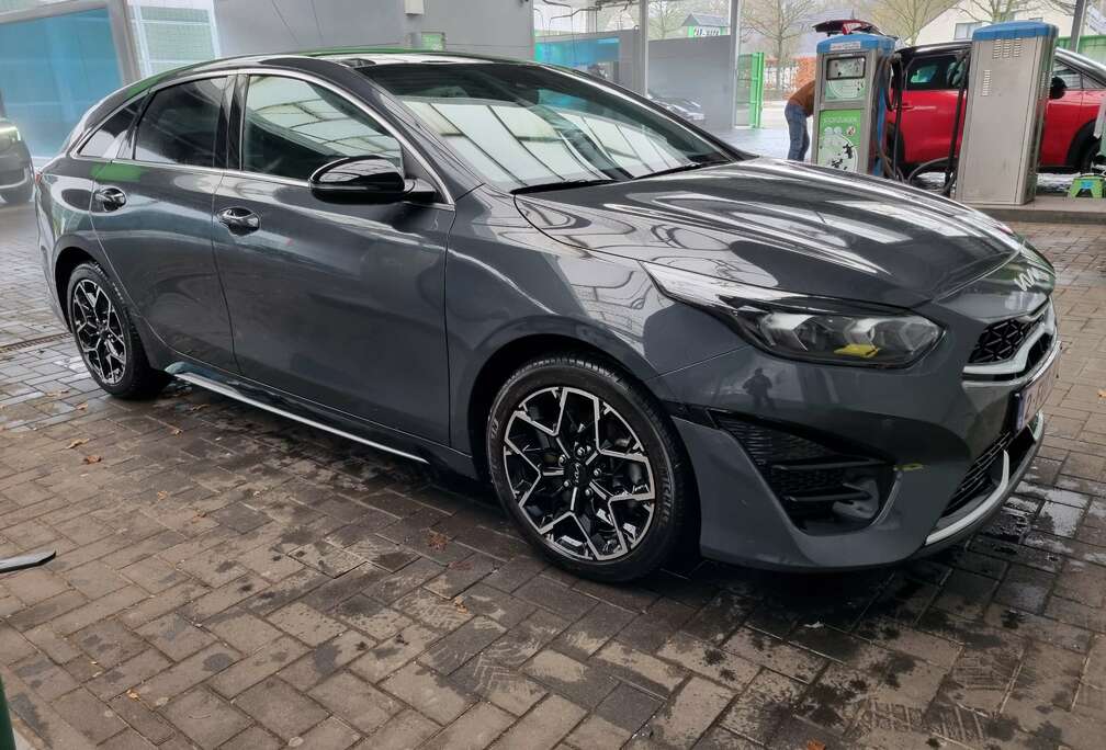 Kia ProCeed 1.5 T-GDI OPF GT LINE