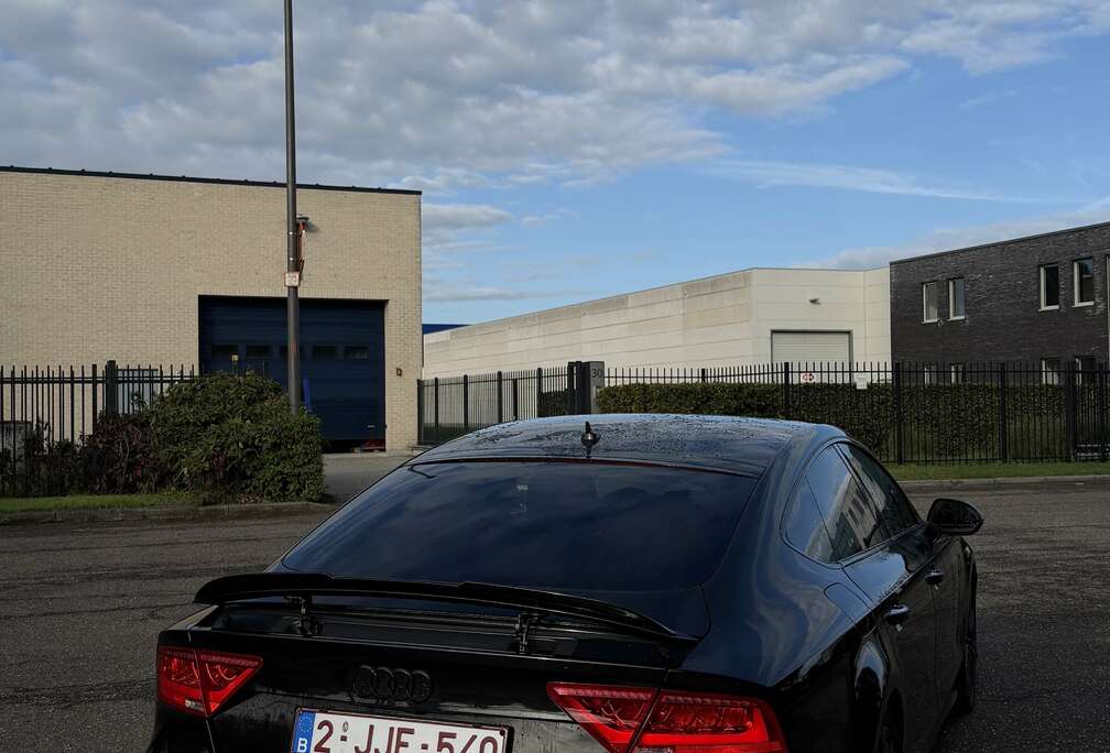 Audi 3.0 V6 TFSI Quattro S line tronic