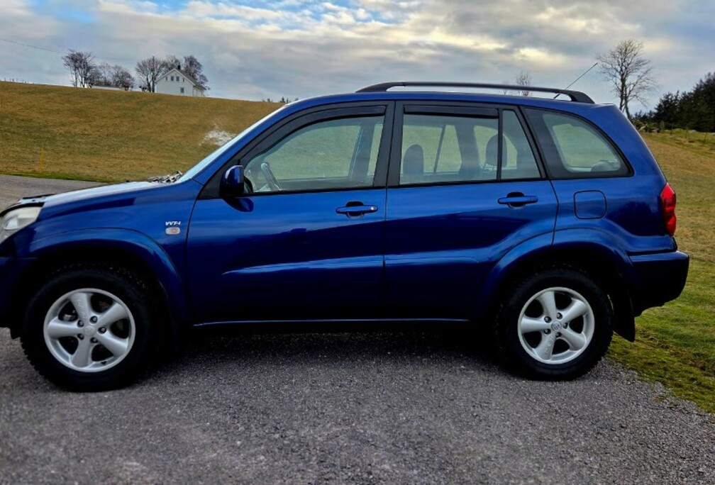 Toyota RAV4 2.0 VVT-I 4WD