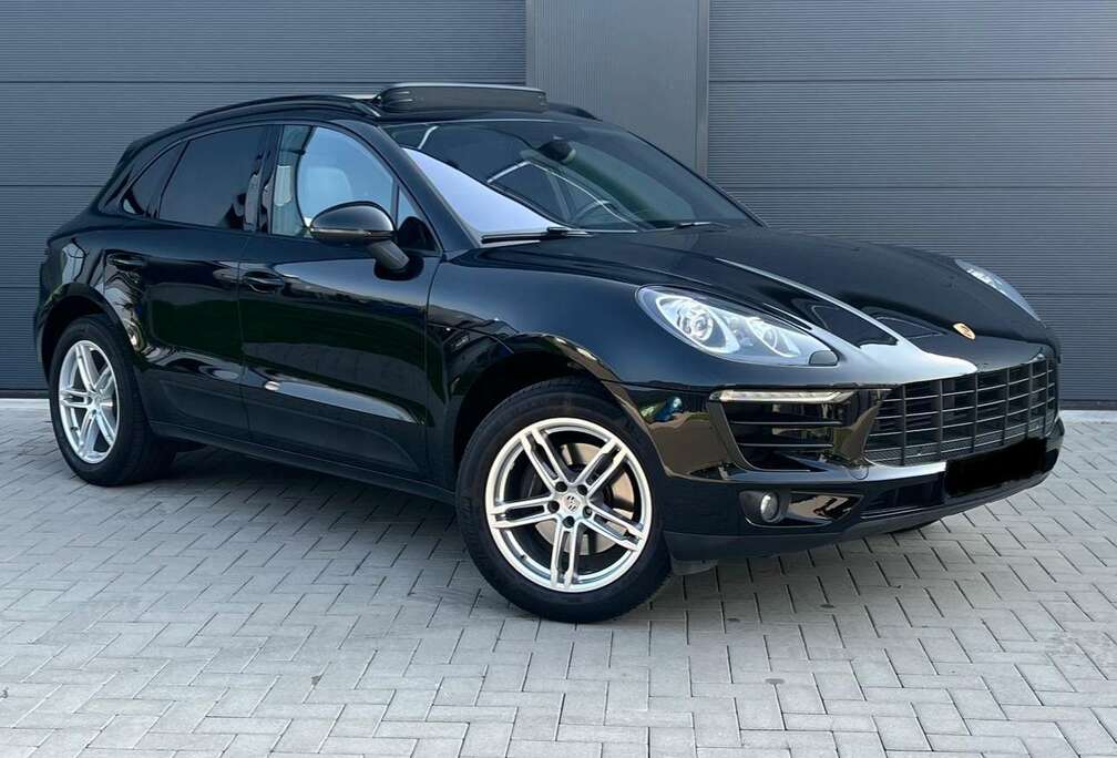 Porsche Macan PDK