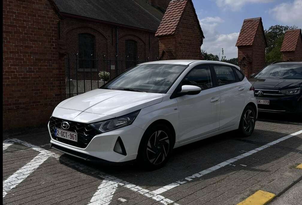 Hyundai 1.0 T-GDI Trend / Eerste Keuring 2027.