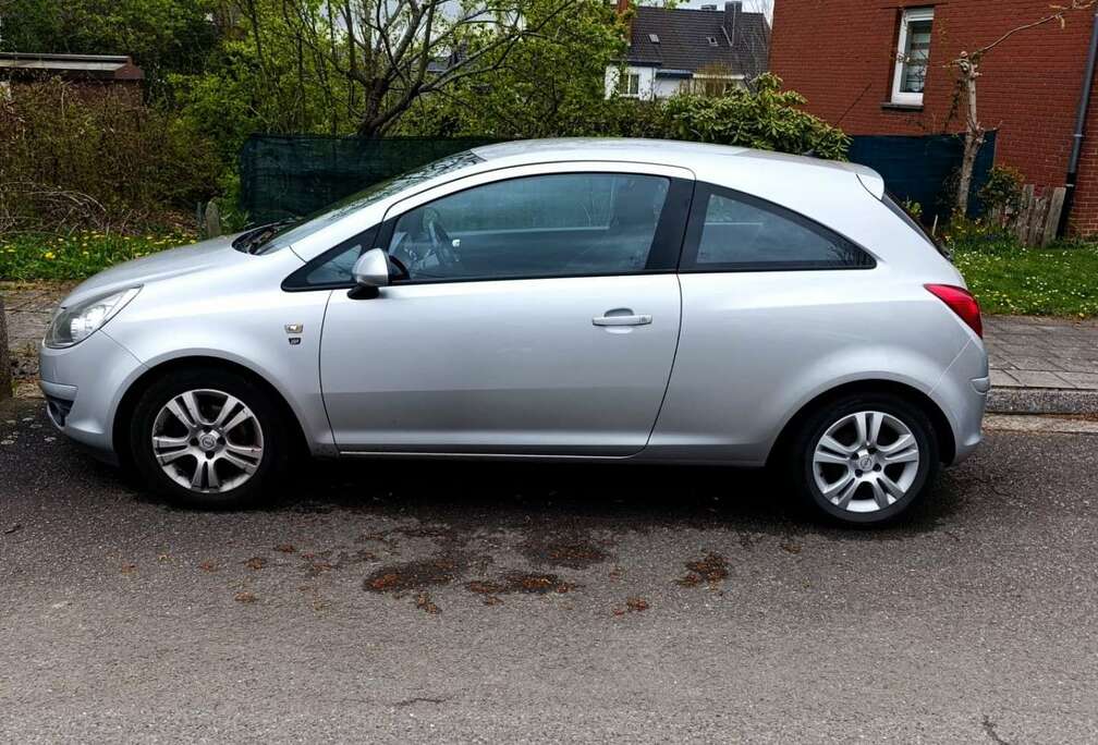 Opel 1.3 CDTI - 95 FAP EcoFlex Cosmo