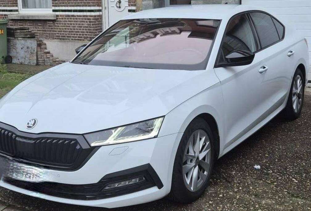 Skoda Octavia 2.0 TDi SCR Sportline DSG