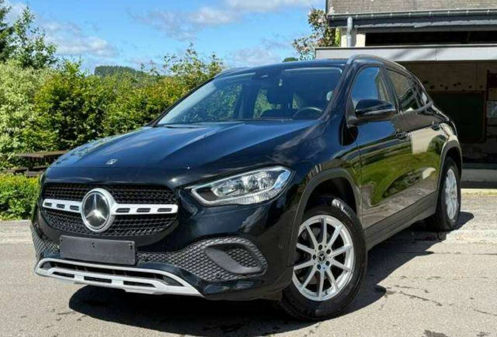 Mercedes-Benz GLA 200 d