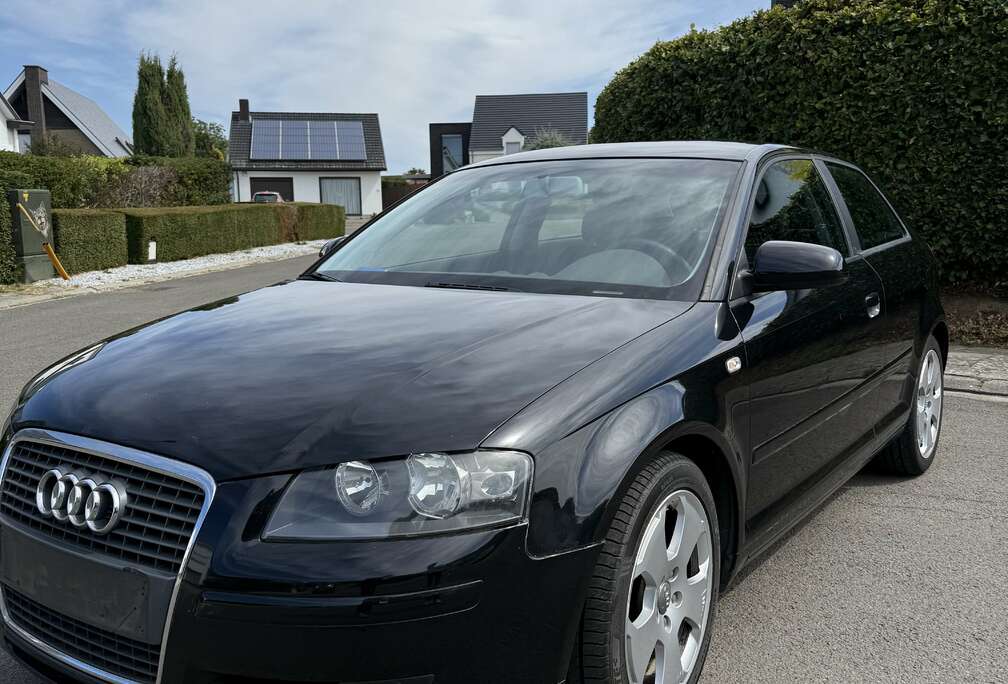 Audi 1.6i Ambiente