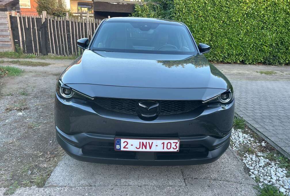 Mazda 35.5 kWh e-SKYACTIV Skycruise