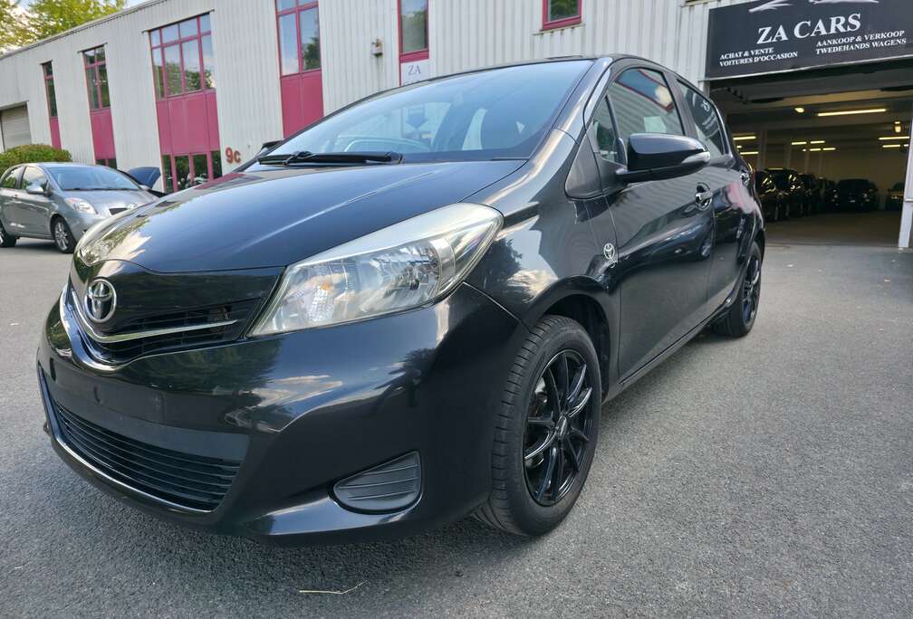 Toyota Yaris 1.0i VVT-i  EXPORT HORS EU