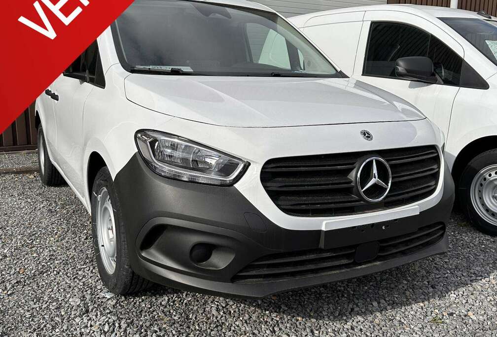 Mercedes-Benz 110 CDI L1 Base