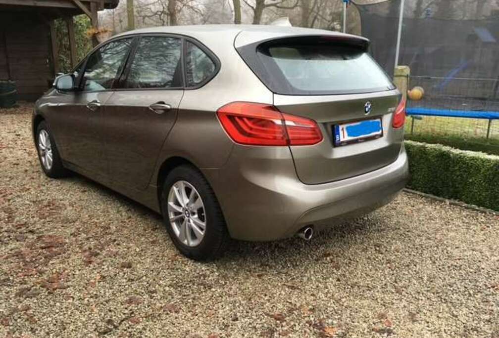 BMW 218i Active Tourer Advantage