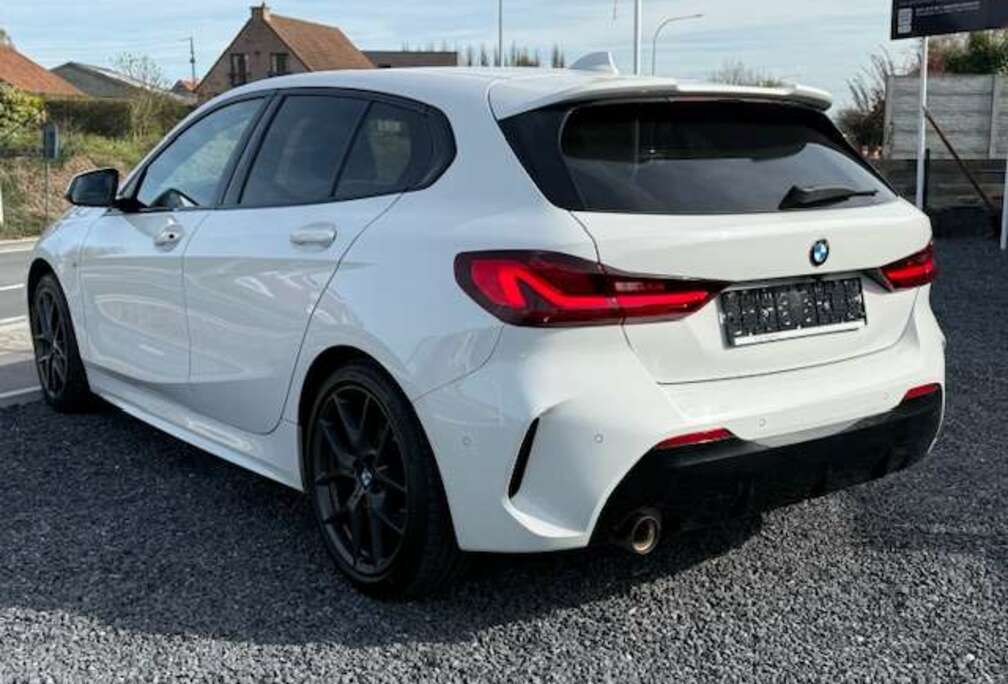 BMW 116iA M-pack