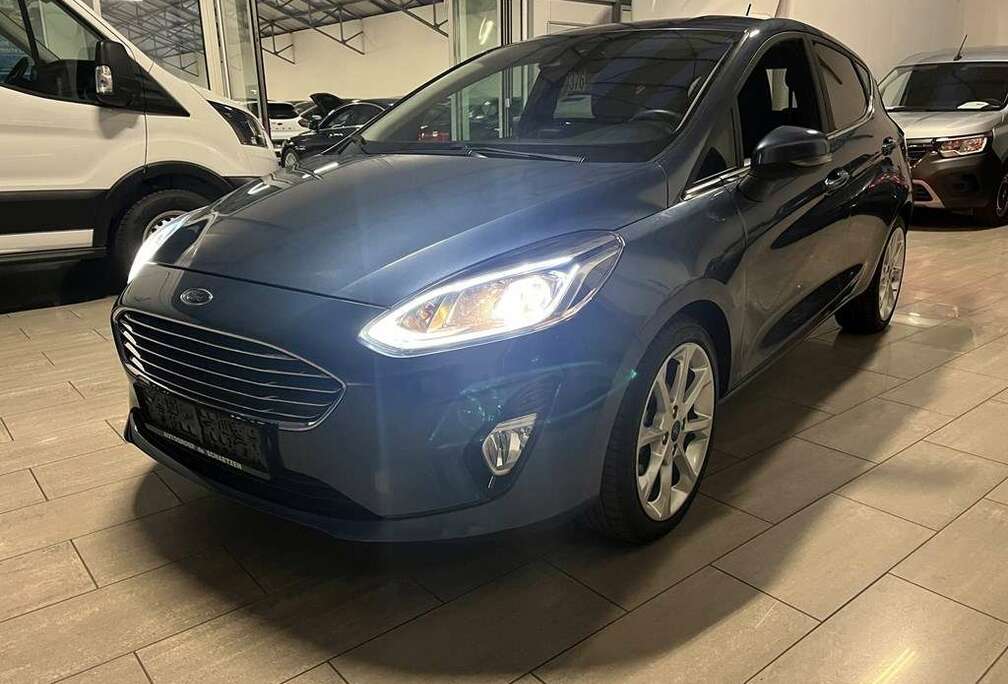 Ford Garantie* Titanium* Automaat  5D