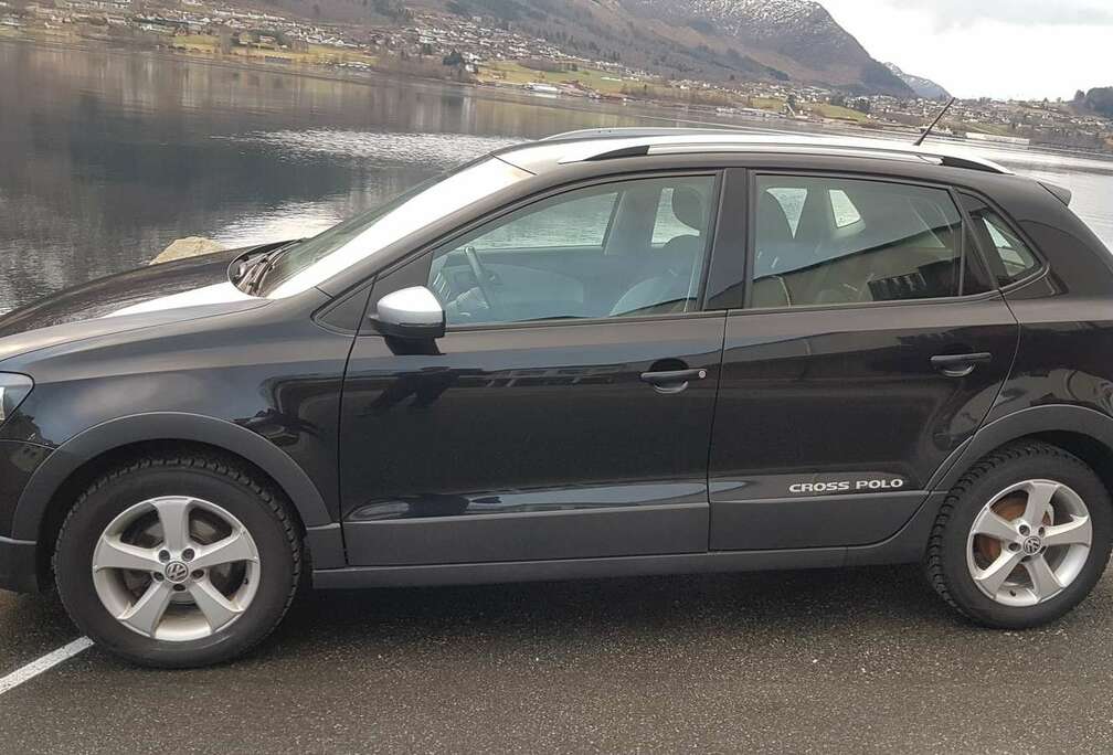 Volkswagen Crosspolo 1.6 CR TDi