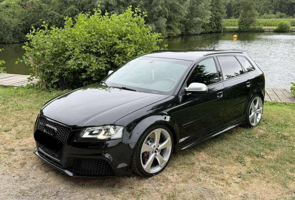 Audi Sportback 2.5 TFSI Quattro S tronic