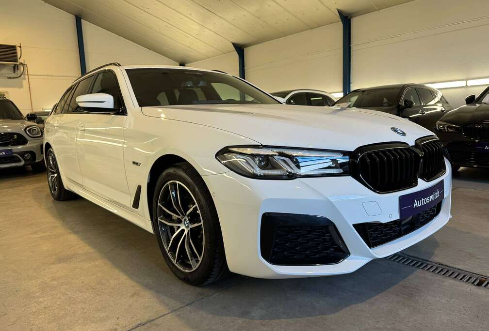 BMW e xDrive Touring - MSport/DrivAssProff/HarmanKardon/Head-up/Keyless/stuurverw/...