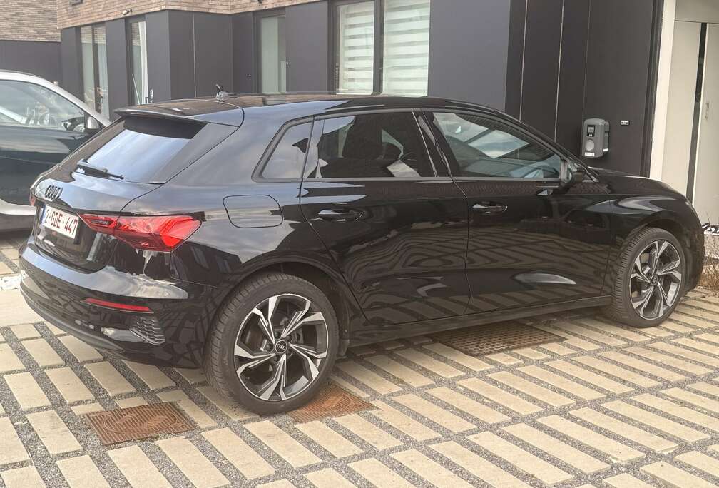 Audi Sportback PHEV 40 TFSI e Attraction S tronic (150