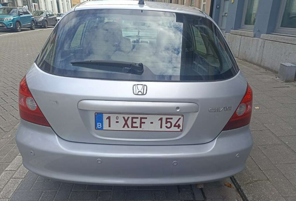 Honda Civic 1.6i ES