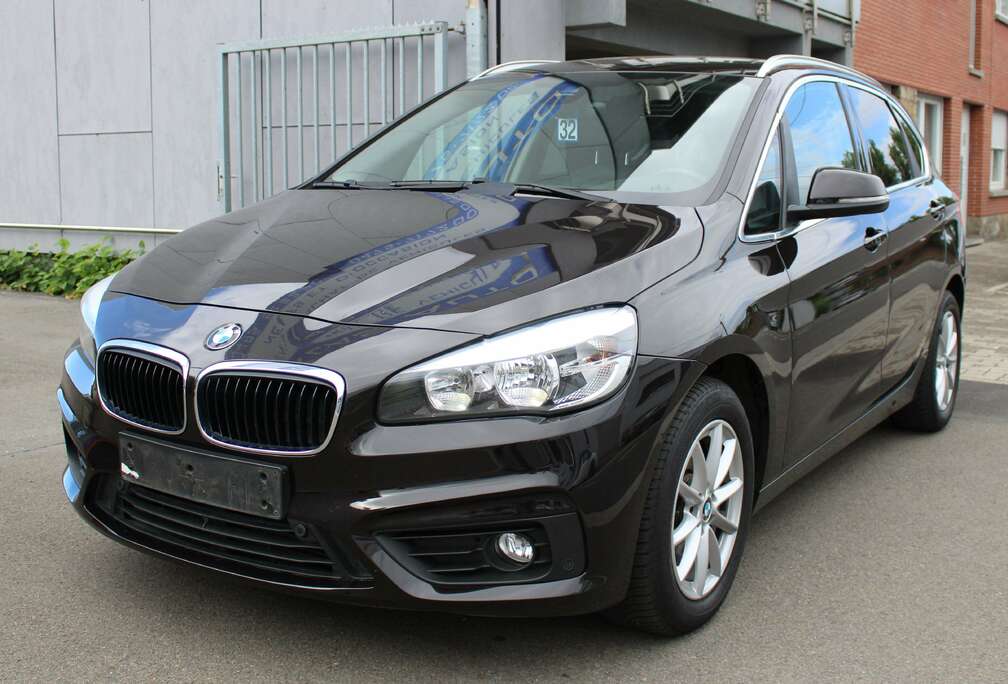 BMW Active Tourer 218i