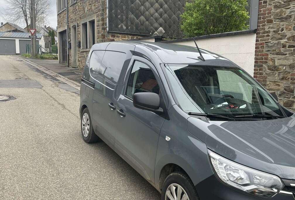 Renault 1.5 Blue dCi Confort S/S (EU6d)