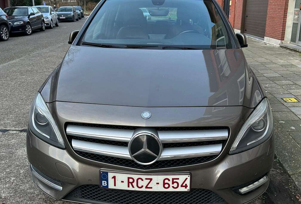 Mercedes-Benz B 200 CDI (BlueEFFICIENCY)