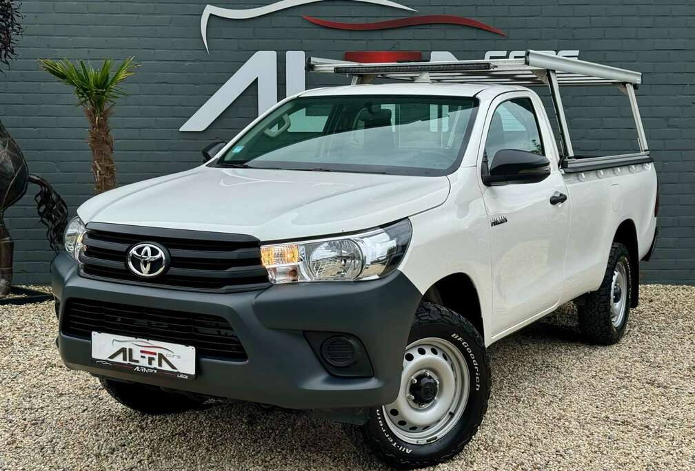 Toyota 2.4 D-4D**Professional Pick-Up**TVA Déductible