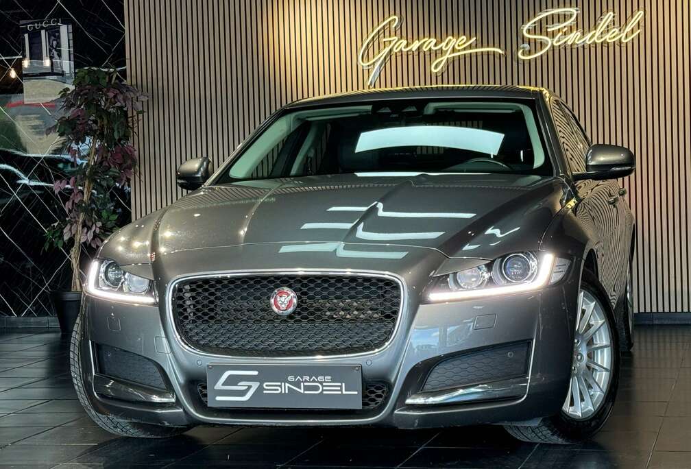 Jaguar 2.0 D *GPS*CAMERA*CUIR CHAUFFANTS*GARANTIE 1 AN*