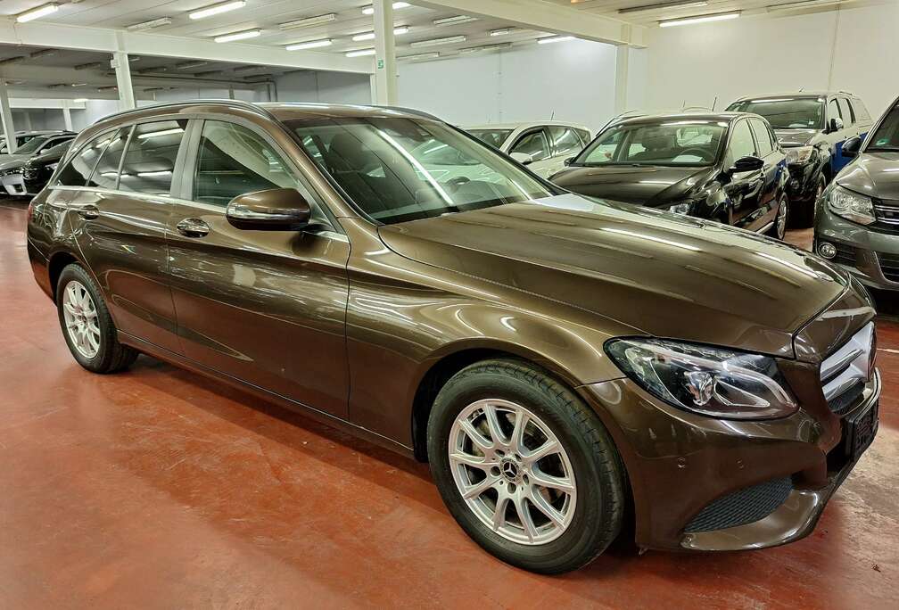 Mercedes-Benz d