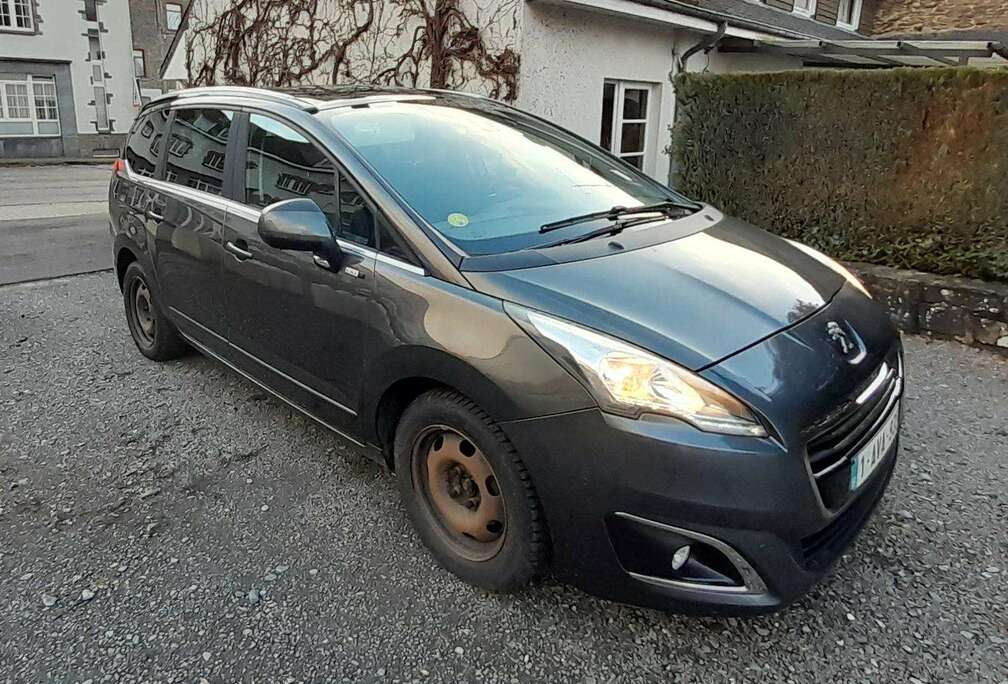 Peugeot 5008 1.6 HDi Style