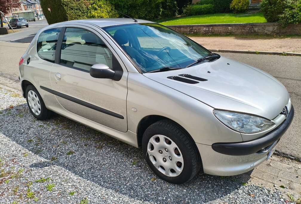 Peugeot 1.4i Enfant Terrible