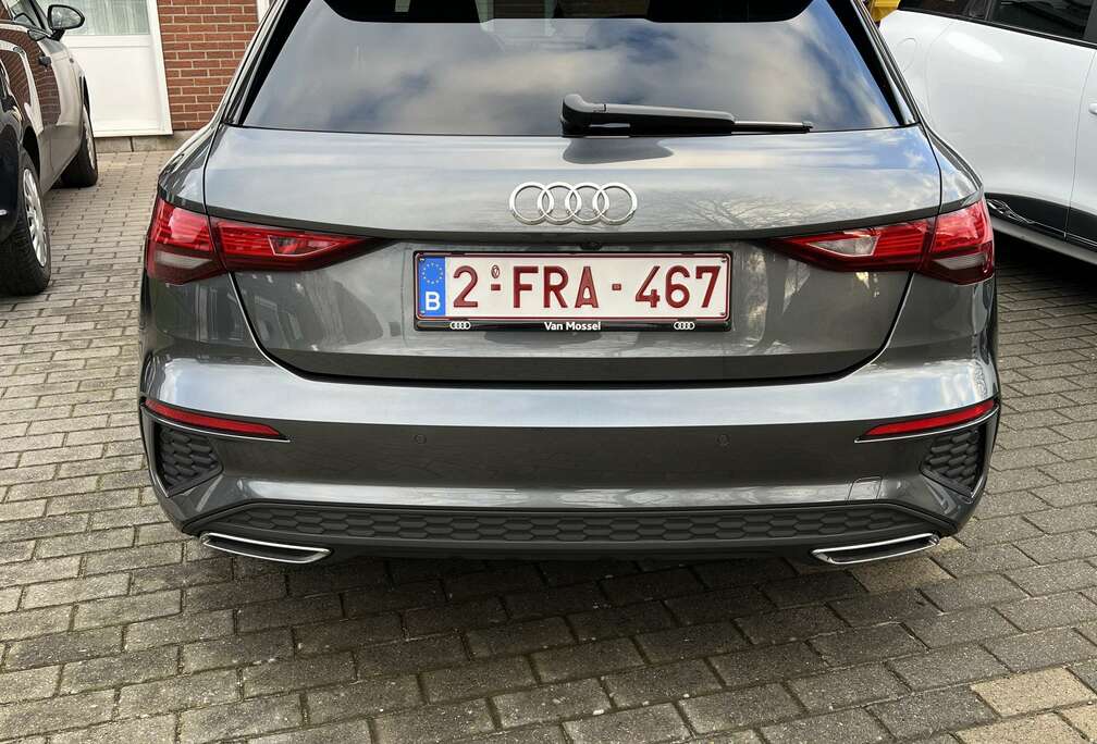 Audi Sportback 30 TDi S line tronic