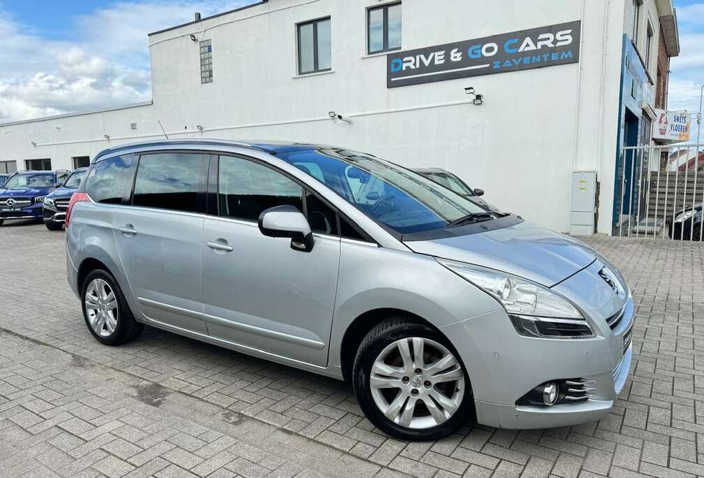 Peugeot 1.6 HDi Allure - Panoramische dak - Navi
