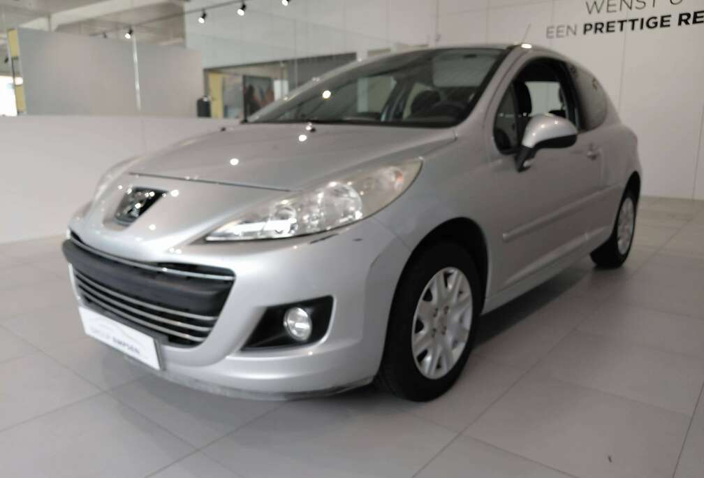 Peugeot 207 1.4i 16v Navteq