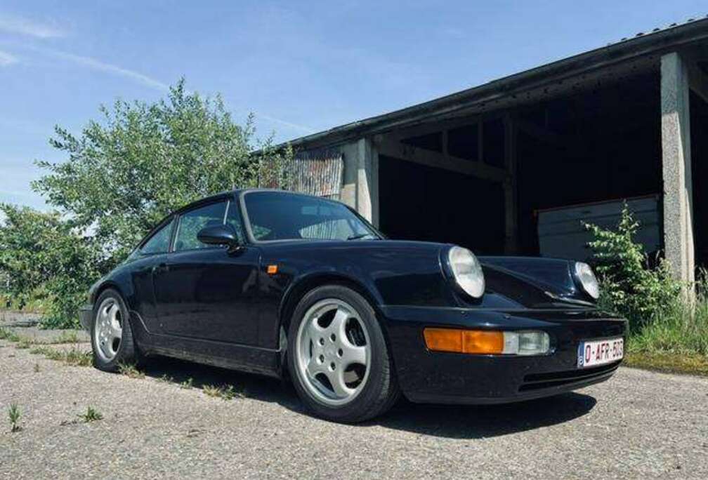 Porsche Carrera 4