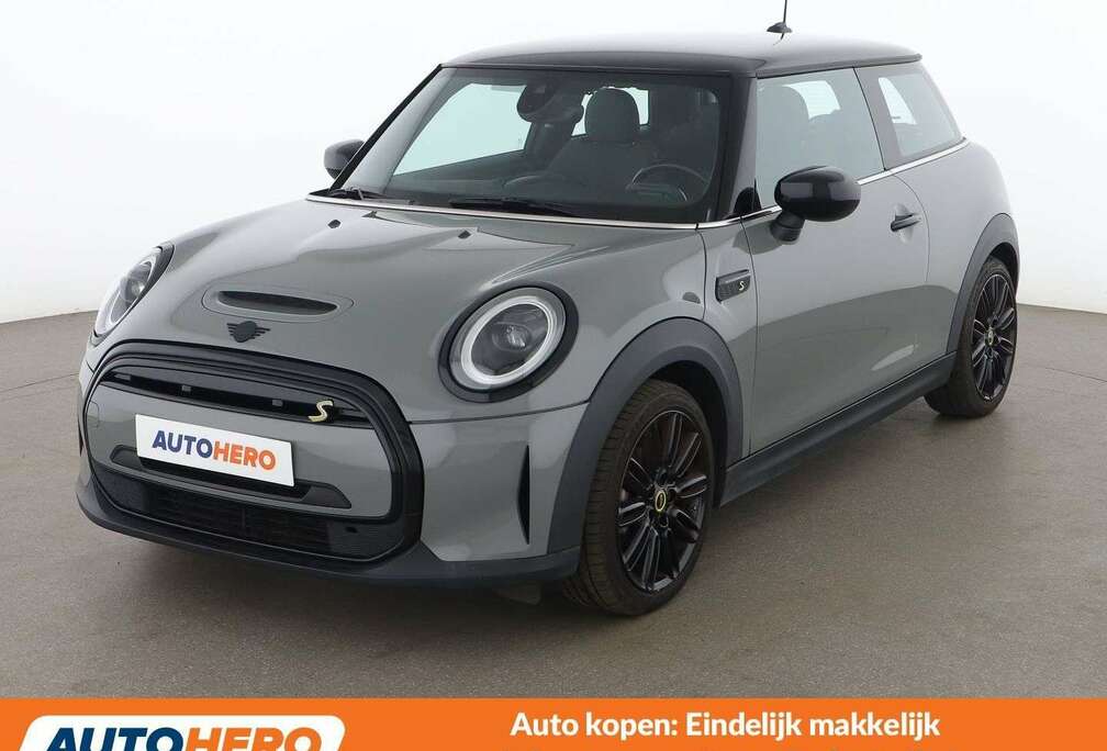 MINI Cooper SE Classic Trim