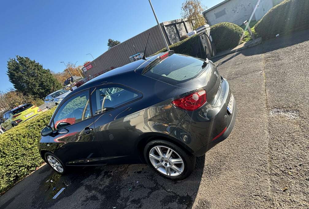 SEAT SC 1.2 CR TDi Reference Copa DPF