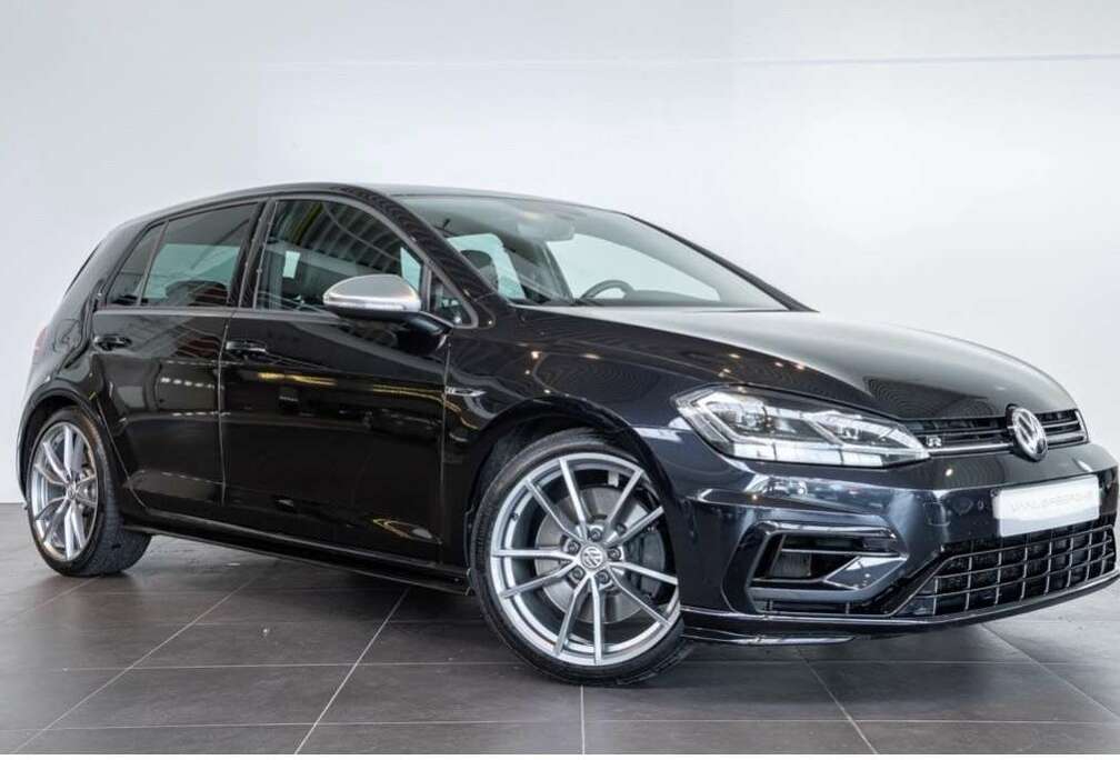 Volkswagen Golf 7.5 R 4motion DSG