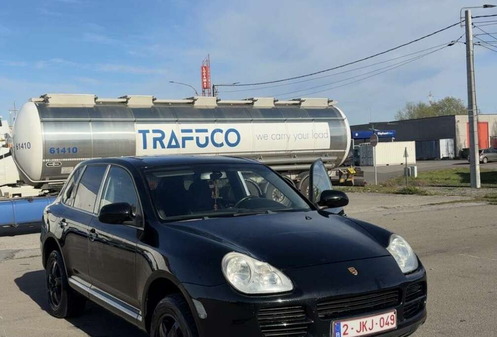 Porsche 3.2i V6 24v Tiptronic S