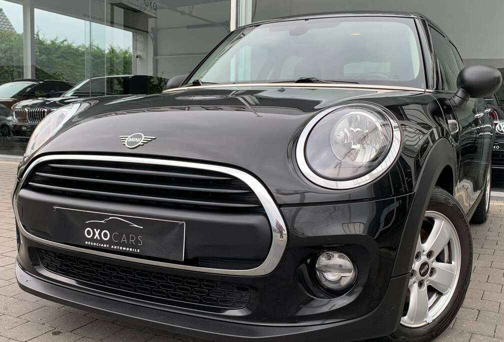 MINI 5 Portes / Grand Gps / Clim Auto / Cruise / Radar de Recul / Bluetooth / KeyLess Go / Pneus Été + Hiver / GARANTIE /