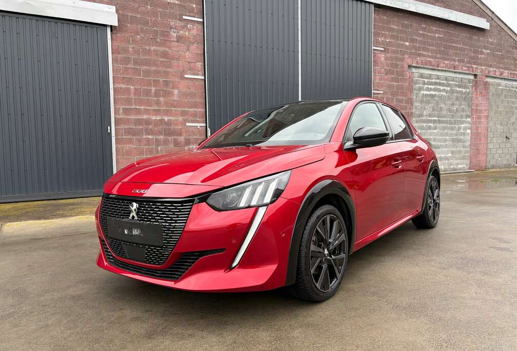 Peugeot 208 1.2i GT Line - 1ère main - Toit pano - Garantie