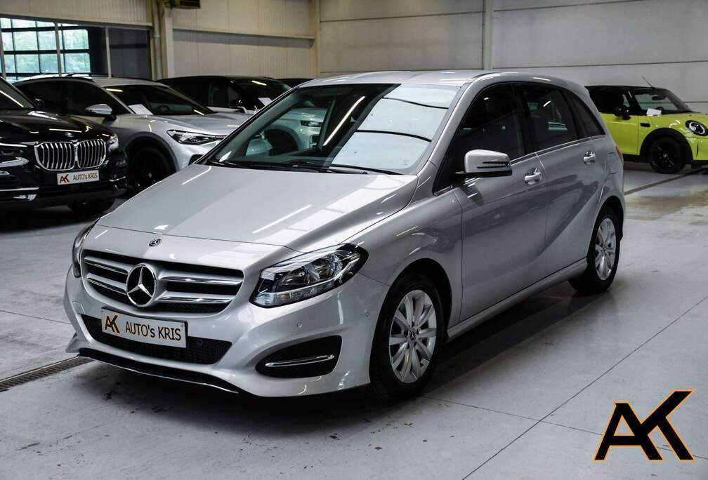 Mercedes-Benz B 180 - NAVIGATIE / CRUISE CONTROL / PDC / AIRCO / BLUETOOTH / ZETELVERWARMING