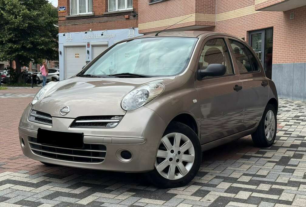 Nissan Essence prête à immatriculer boîte automatique