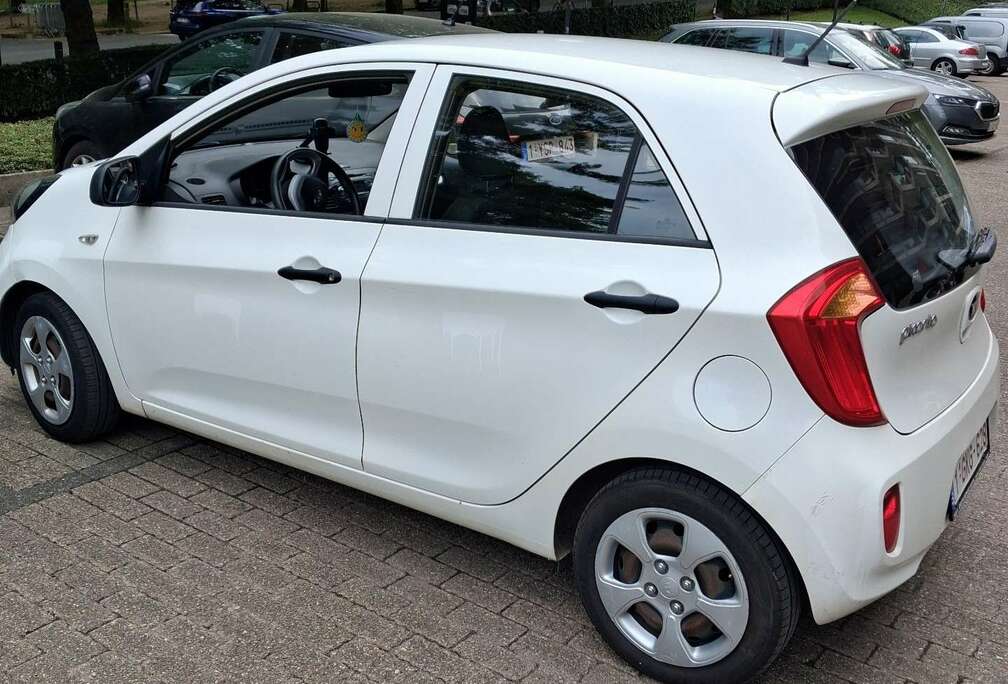 Kia 1.0i 12v LX