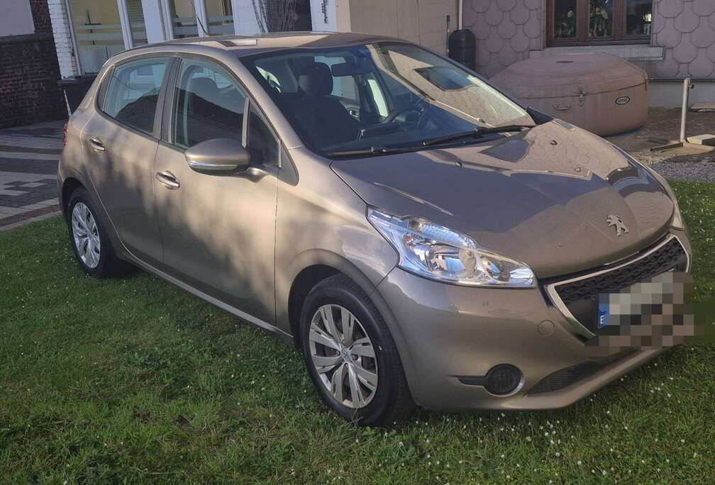 Peugeot 208 1.2i Access