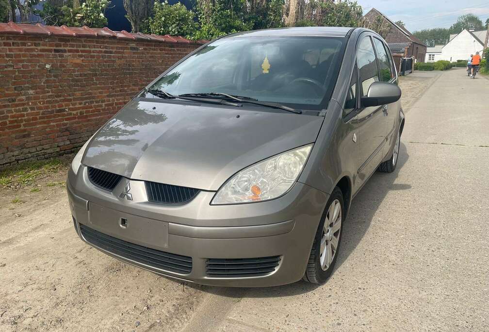 Mitsubishi Colt 1.3 Inform