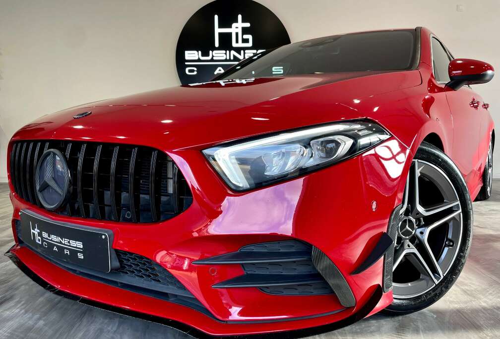 Mercedes-Benz LOOK A45 AMG/ PACK AMG/ LUM.D\'AMBIANCE/ GPS/ LED