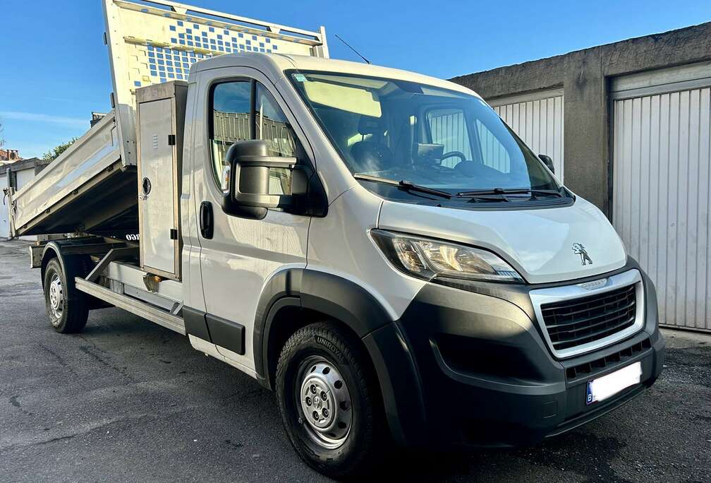 Peugeot Benne Basculante ..airco..gps..euro 6 ….